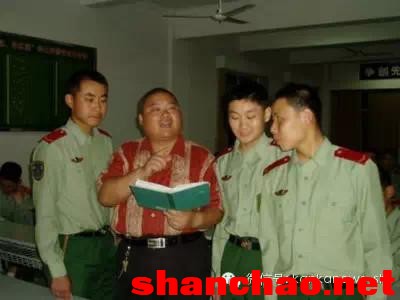 百度胖老师吧上海市公 安局轨道交通分局石宇玉老师求救 抖音快手百度贴吧百科图片视频知道搜索上海胖老师或 ...