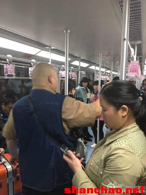 百度胖老师吧上海市公 安局轨道交通分局石宇玉老师求救 抖音快手百度贴吧百科图片视频知道搜索上海胖老师或 ...