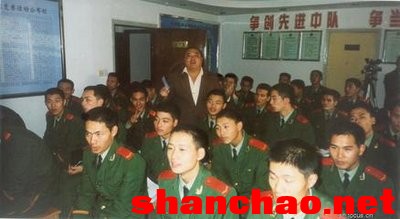 百度胖老师吧上海市公 安局轨道交通分局石宇玉老师求救 抖音快手百度贴吧百科图片视频知道搜索上海胖老师或 ...