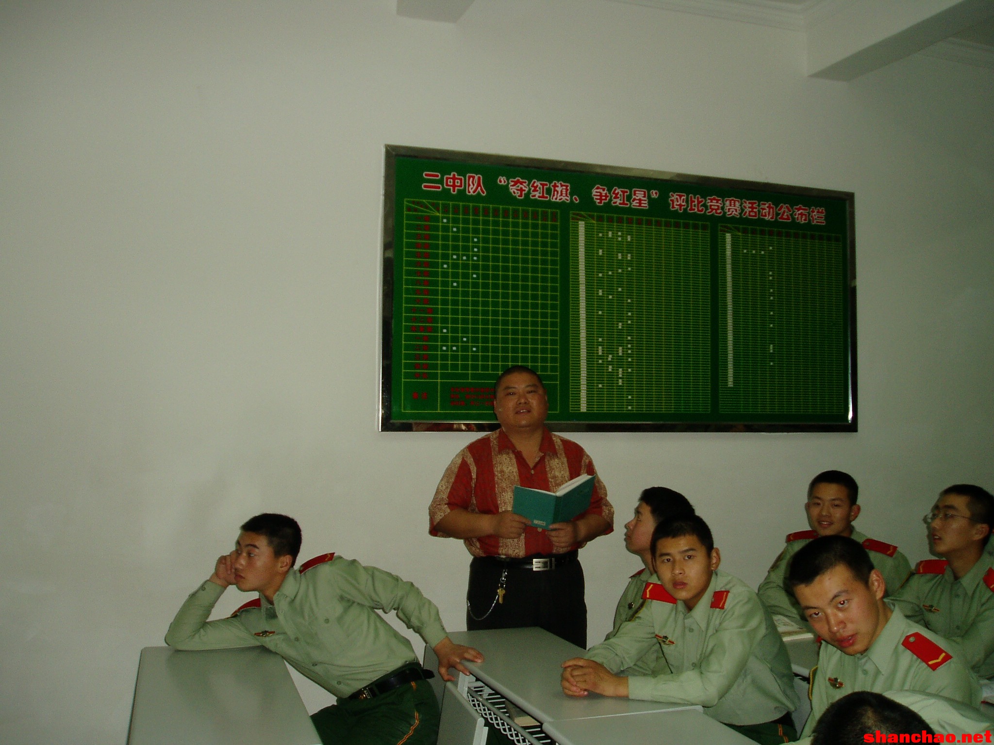 百度胖老师吧上海市公 安局轨道交通分局石宇玉老师求救 抖音快手百度贴吧百科图片视频知道搜索上海胖老师或 ...