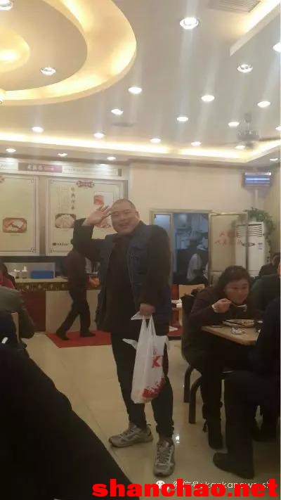 百度胖老师吧上海市公安局轨道交通分局石宇玉老师求救 微信抖音快手百度贴吧百科图片视频知道搜索上海胖老 ...